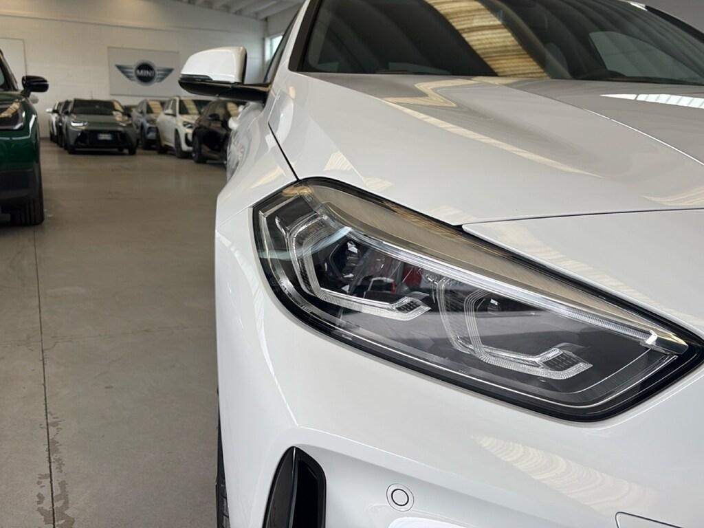 BMW Serie 1 118i Msport Exterior 136cv auto