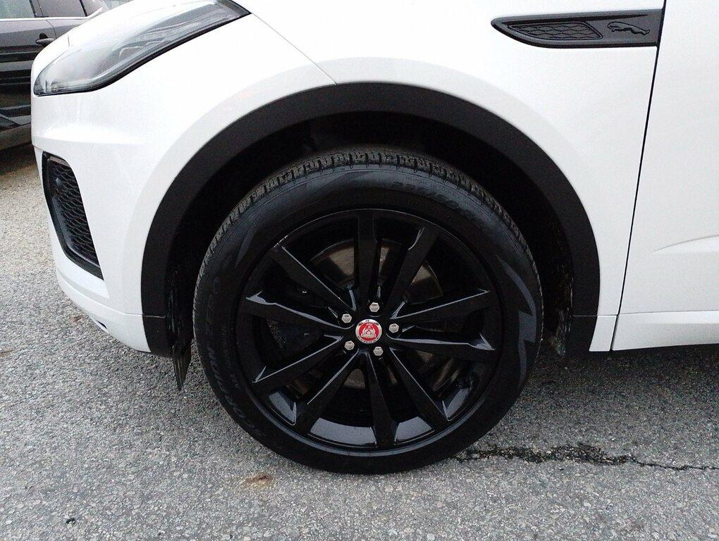 Jaguar E-Pace 2.0 D163 R-Dynamic SE awd auto