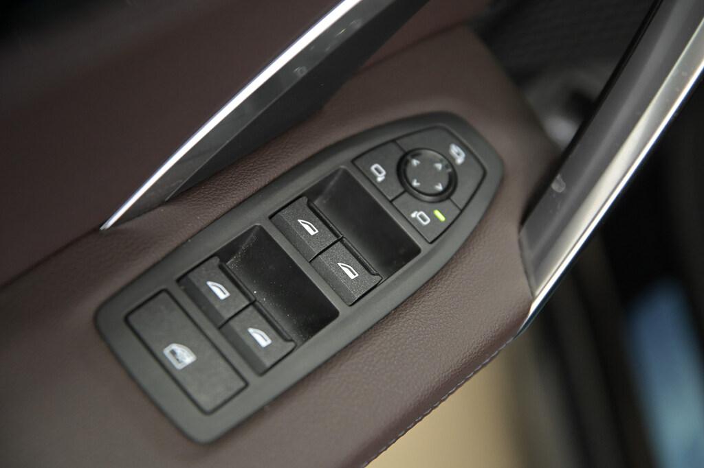 BMW X1 sdrive18d X-Line Edition Signature auto