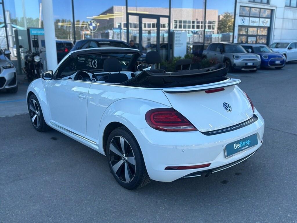 Volkswagen Maggiolino Cabrio 2.0 tdi Design 110cv