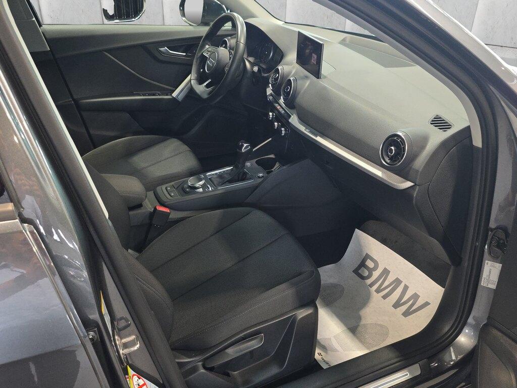 Audi Q2 35 2.0 tdi Business s-tronic
