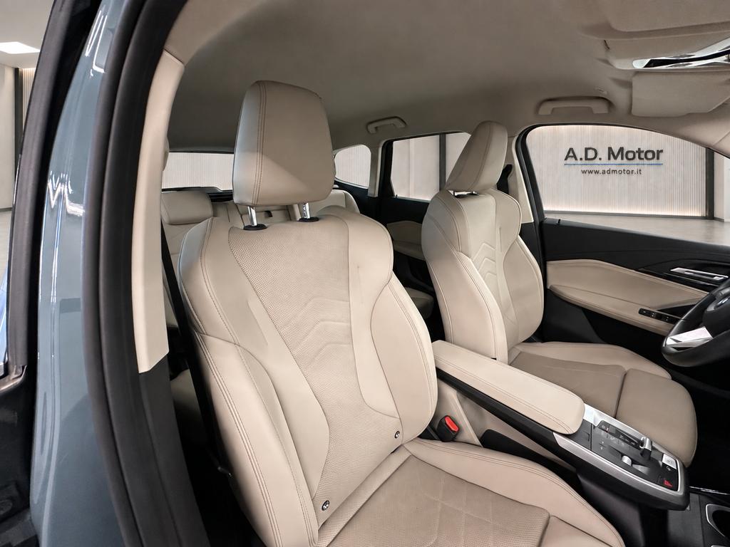 BMW X1 xdrive23i mhev 48V X-Line Edition Balance auto