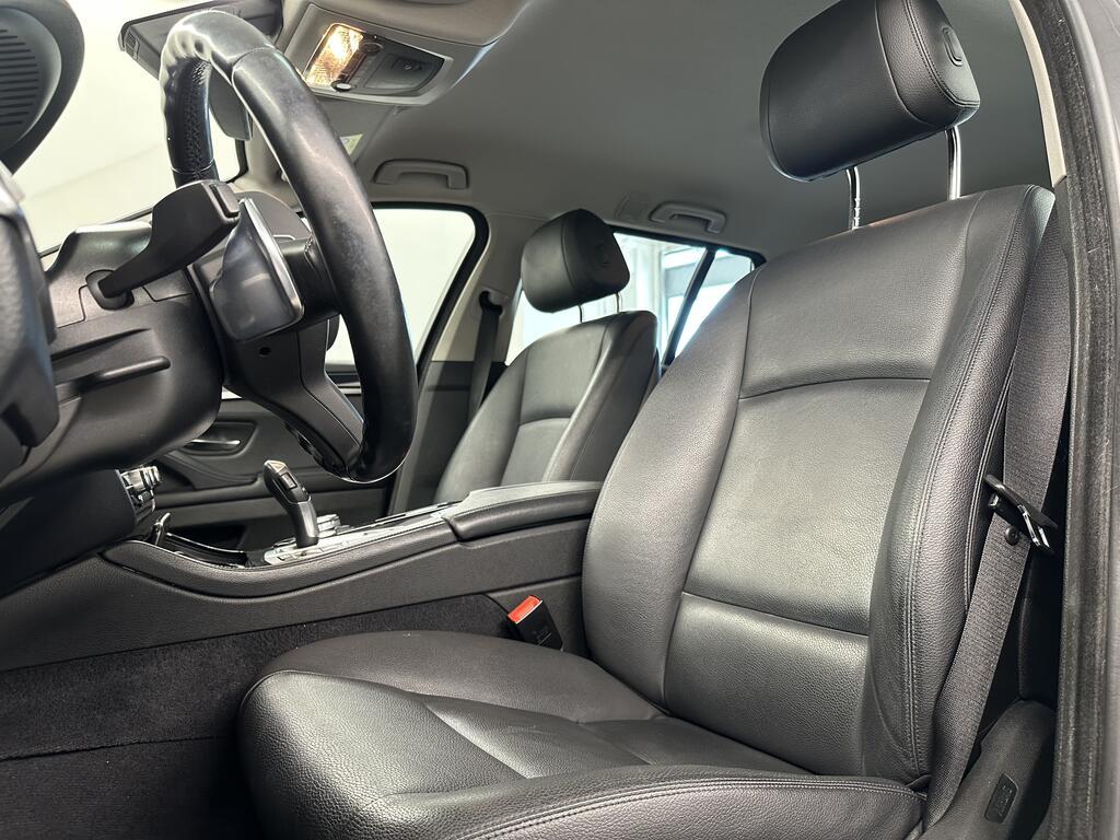 BMW Serie 5 520d Touring xdrive Business 190cv auto