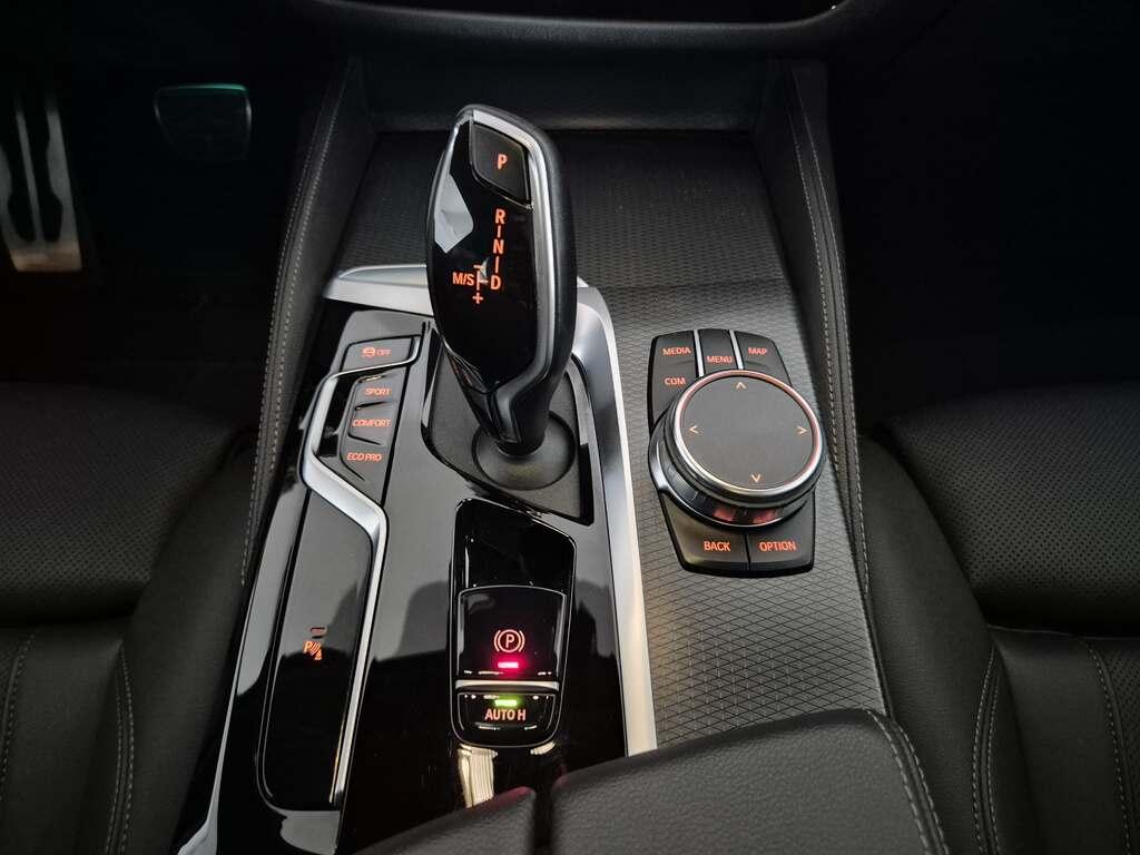 BMW Serie 5 518d Touring mhev 48V Msport auto