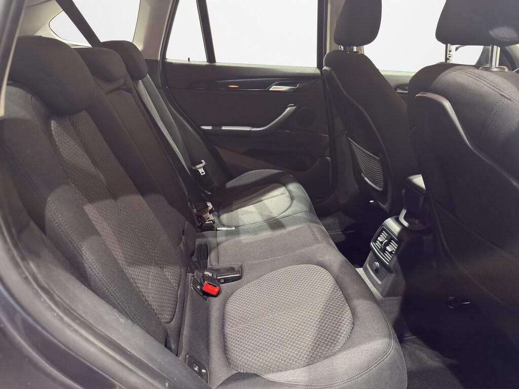 BMW X1 xdrive18d Business