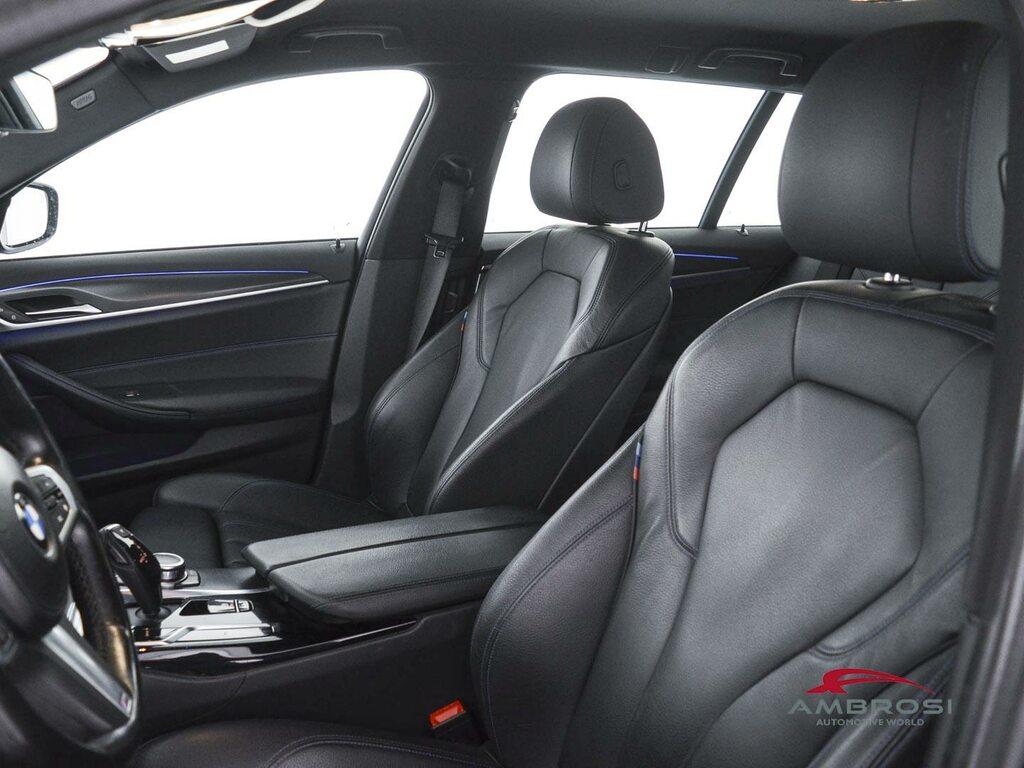 BMW Serie 5 530d Touring mhev 48V xdrive Msport auto