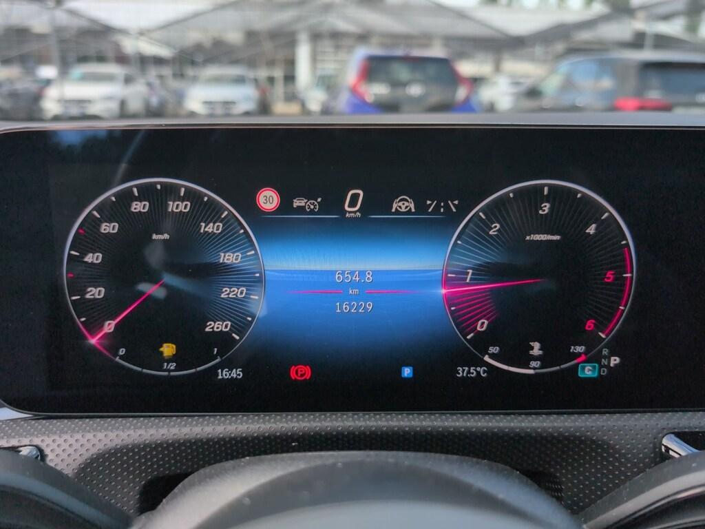 Mercedes Classe A 180 d Advanced Plus AMG Line auto