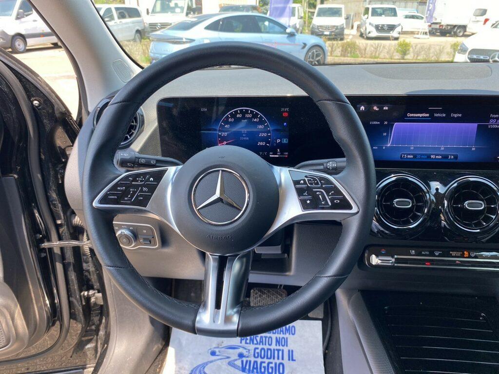 Mercedes GLA 180 d Advanced auto