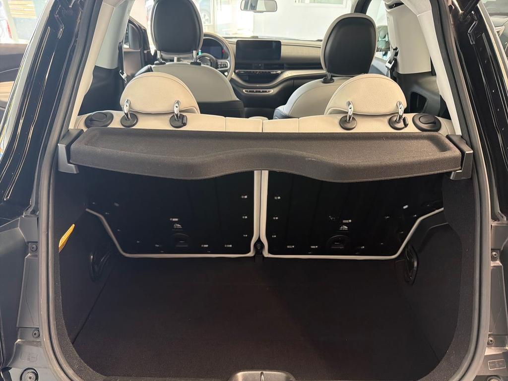 Fiat 500 e 3+1 La Prima