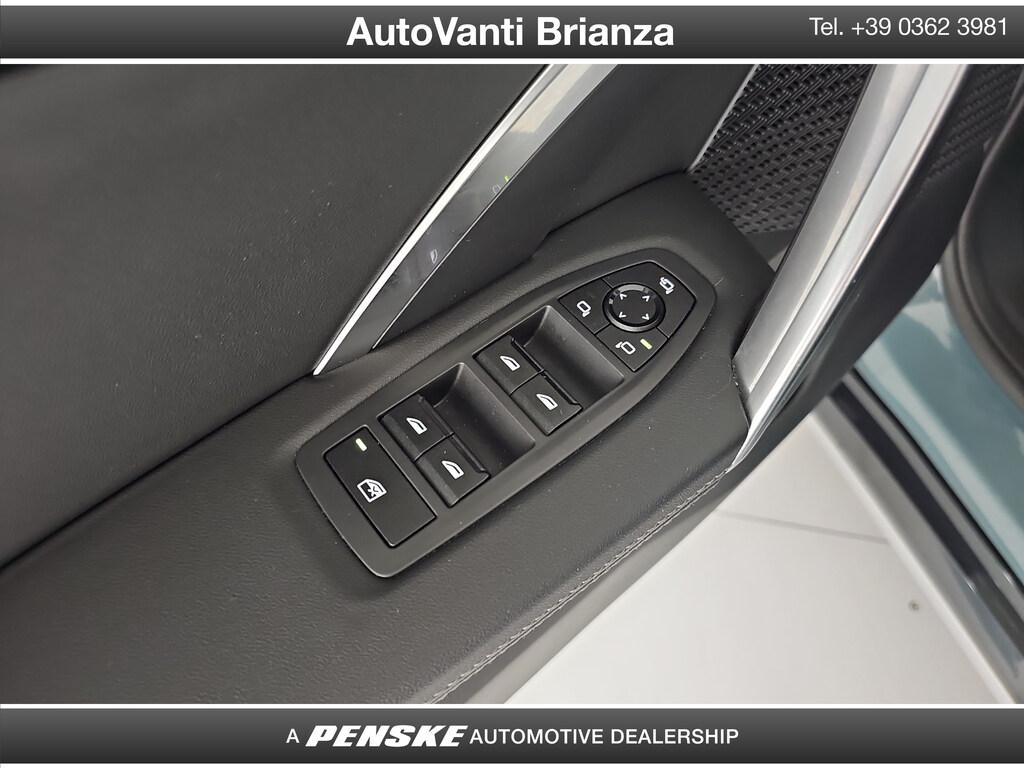 BMW X1 sdrive20i mhev 48V X-Line auto
