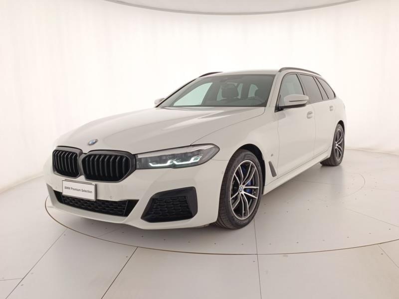 BMW Serie 5 530d Touring mhev 48V xdrive Msport auto