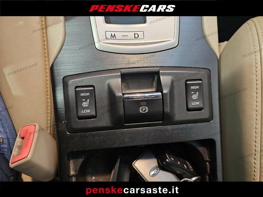 Subaru Outback 2.5i Exclusive lineartronic