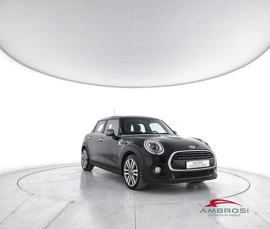 Mini Cooper D 1.5 D Cooper D Seven Auto