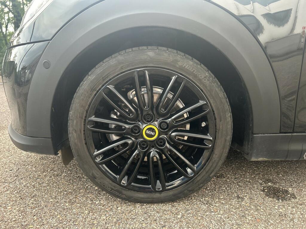 Mini Cooper SE 3p Yours auto
