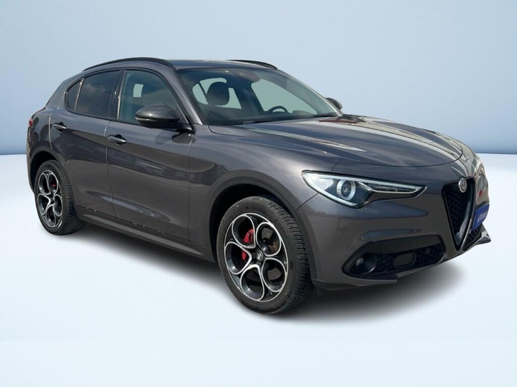 Alfa Romeo Stelvio 2.2 t B-Tech Q4 210cv auto