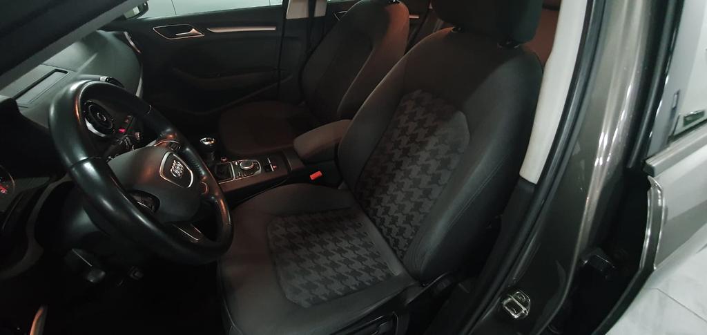 Audi A3 Sportback 1.6 tdi Business 110cv E6