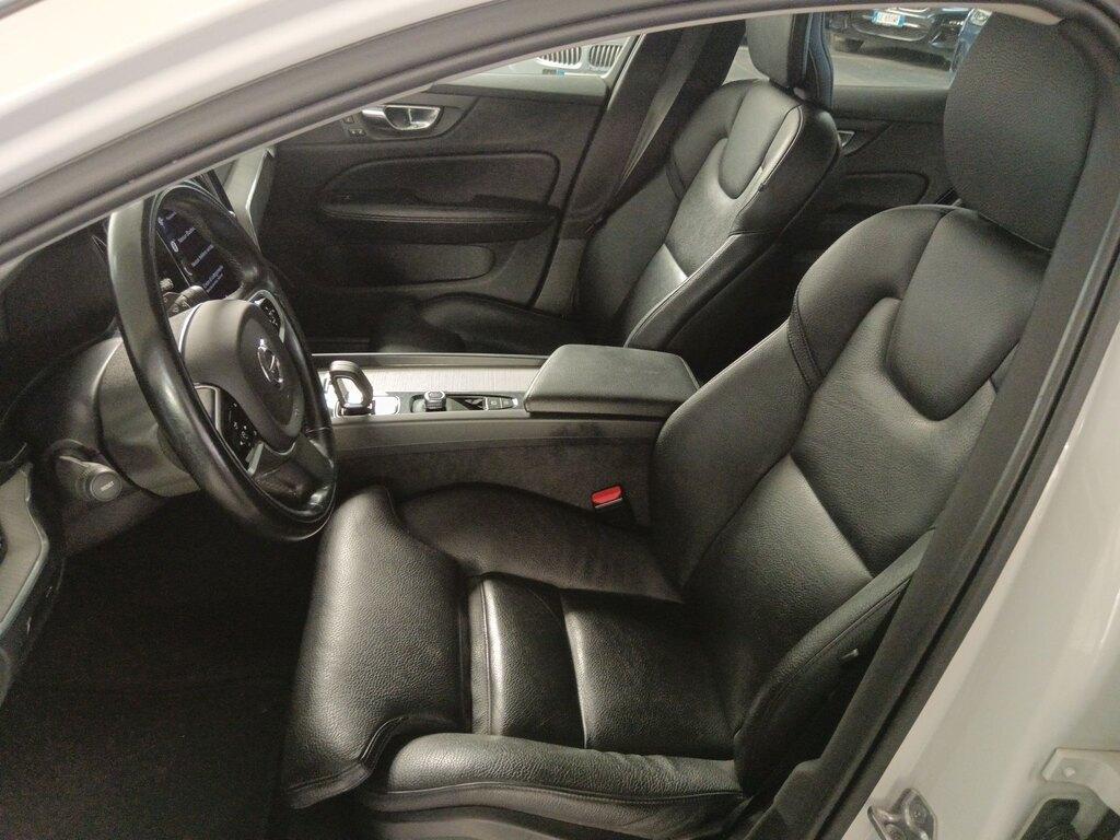 Volvo V60 c.country 2.0 B4 Business Pro awd auto
