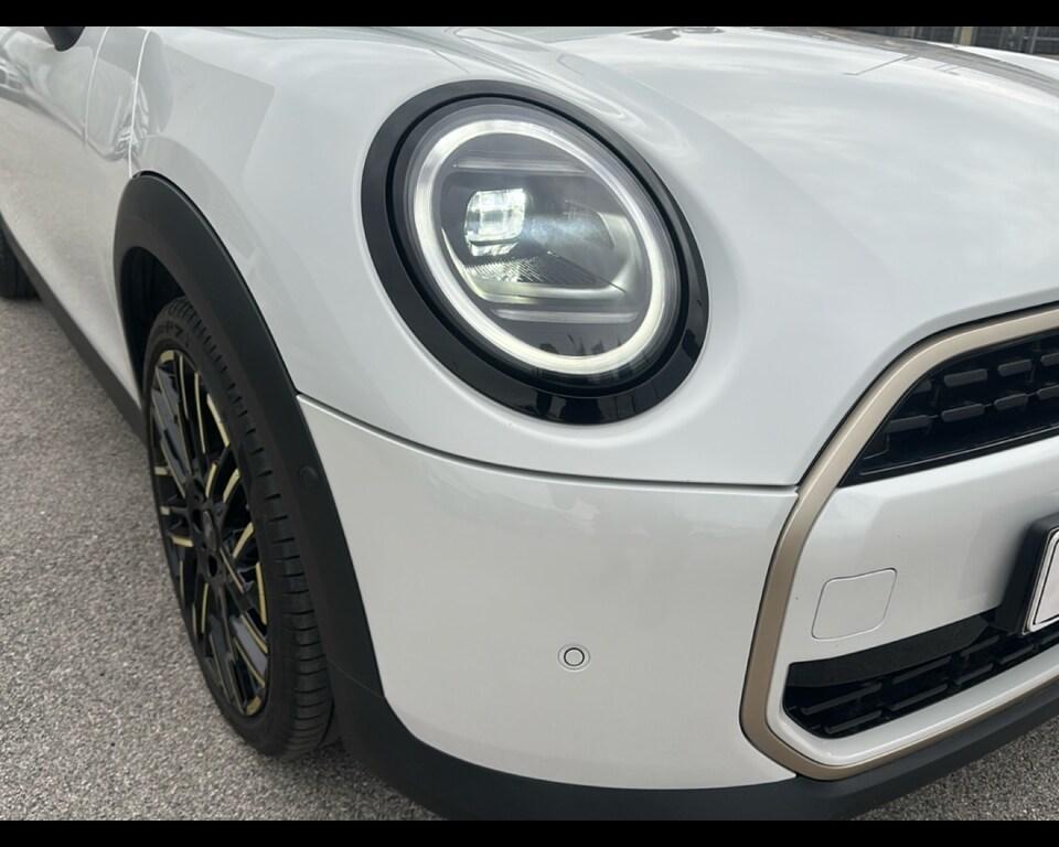 Mini Mini Cooper 3p 1.5 C Favoured auto