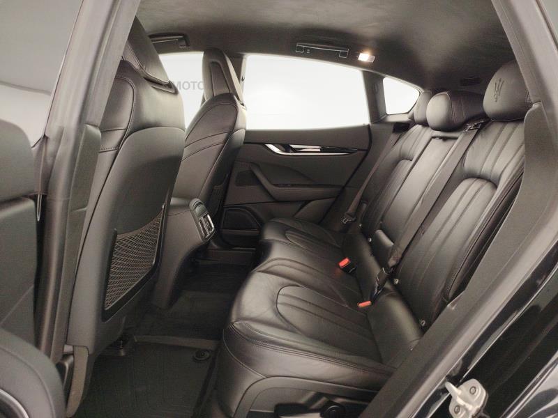 Maserati Levante 3.0 V6 250cv auto my19