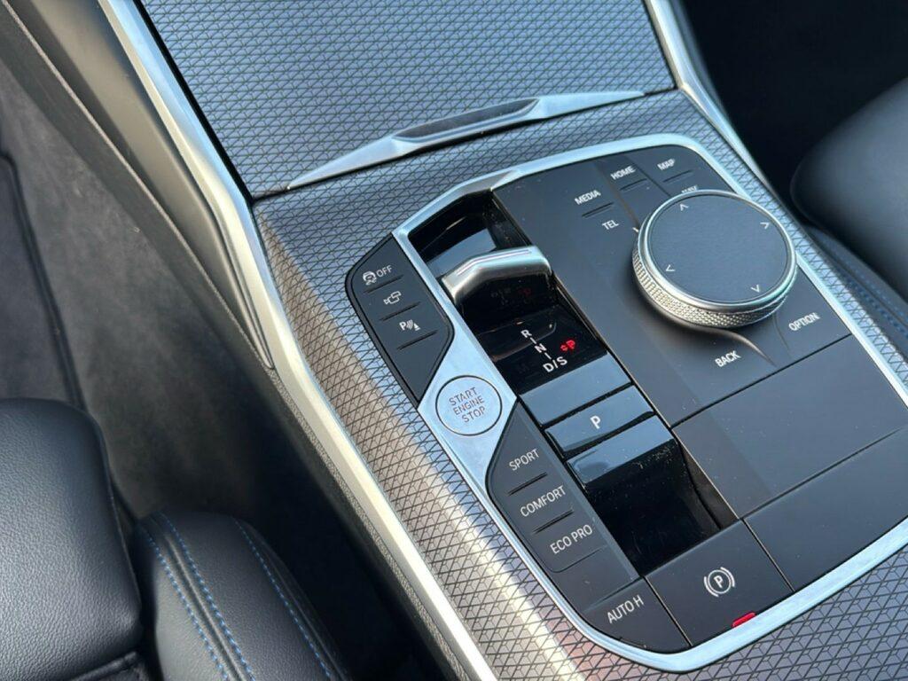 BMW Serie 3 330d Touring mhev 48V Msport xdrive auto