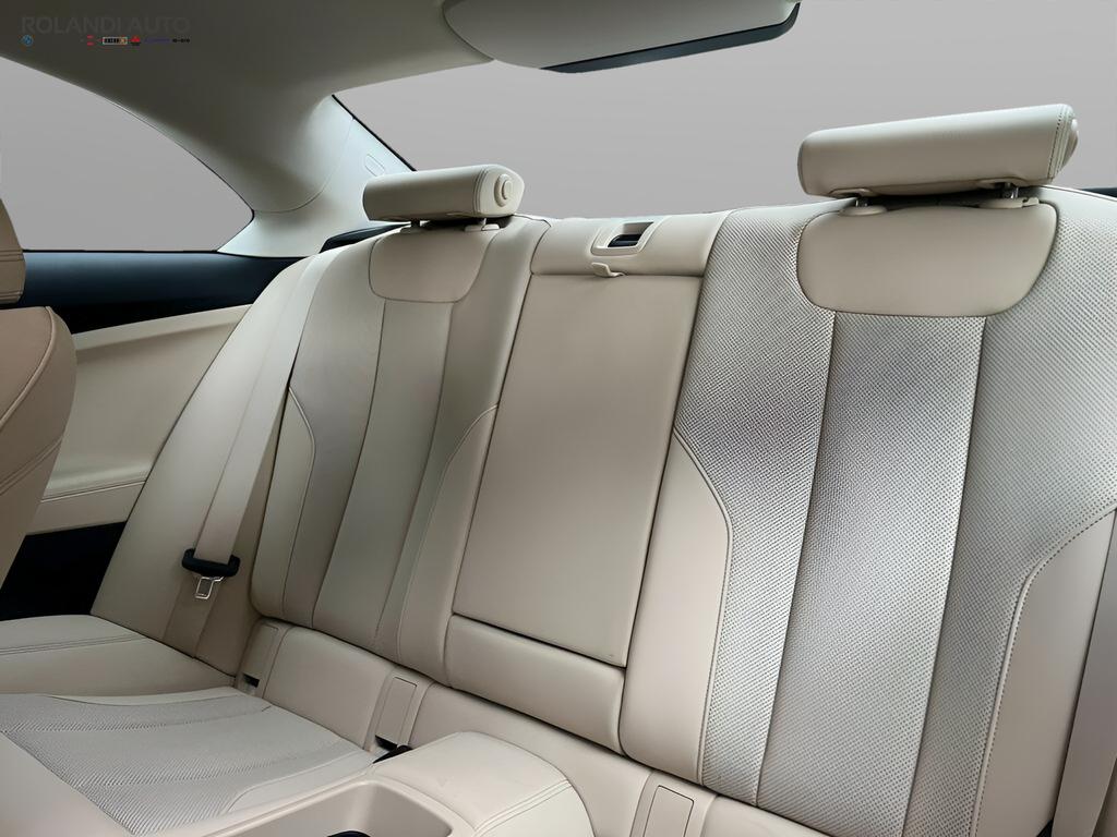BMW Serie 2 220d Coupe mhev 48V auto
